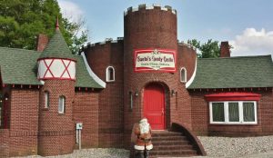 11 Best Christmas Towns in the USA Where You Can Celebrate Christmas All Year