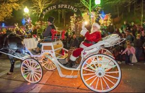 15 Magical Small Towns to Visit at Christmas That Fly Under the Radar